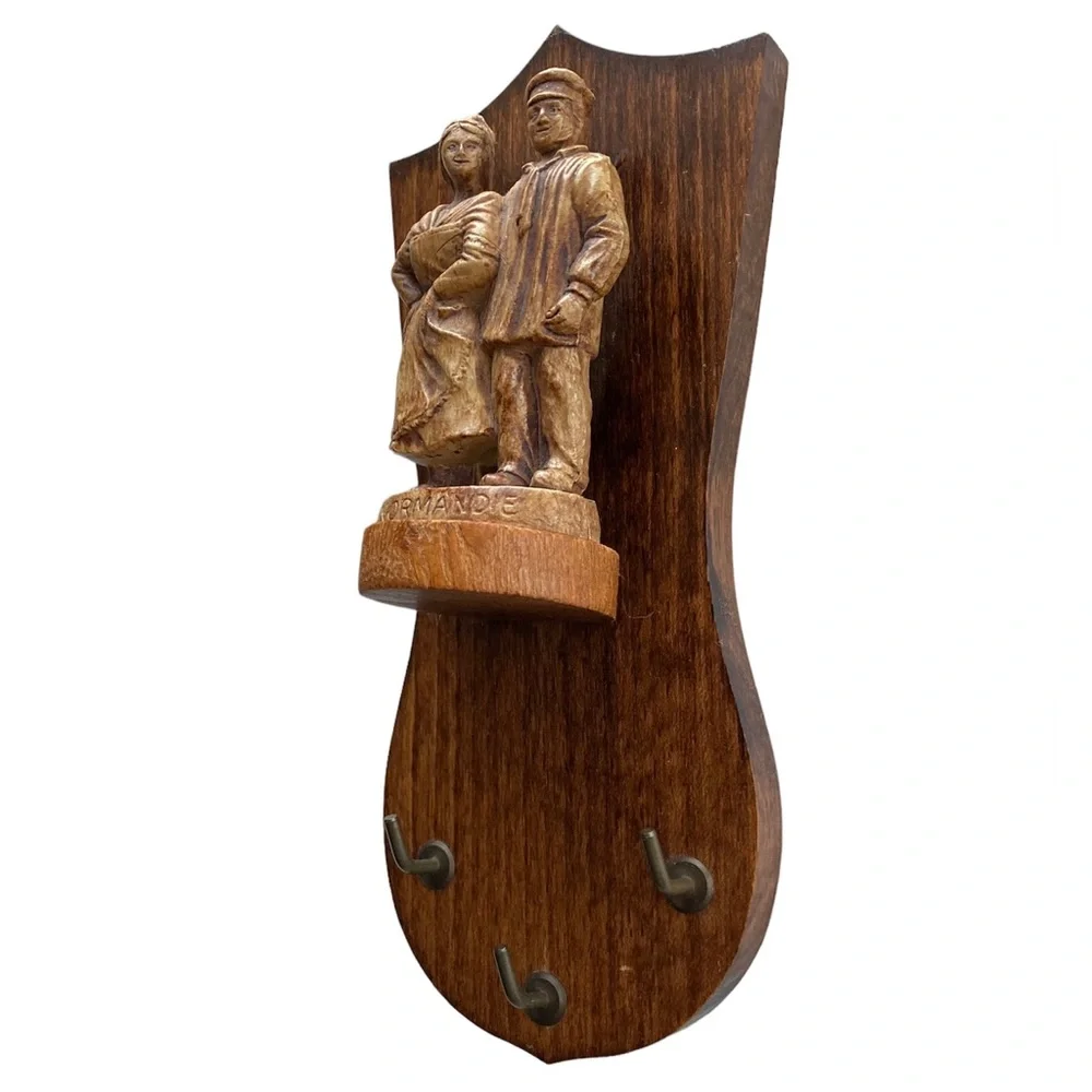 Vintage French Wooden Key Wall Hanger 3 Hooks Wall Décor Normandie Resin Statue
